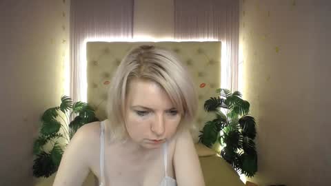 Lena online show from 8, 1, 2025