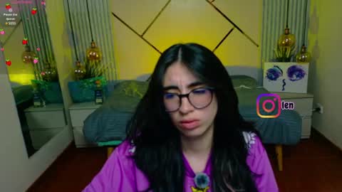Snapshot of lena_roses chatting on 6, 8, 2026 Lena online show from 6, 8, 2026