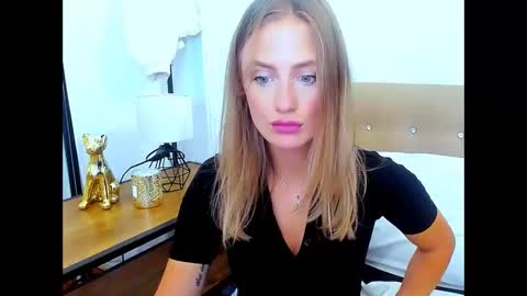 lena_sexi online show from 12, 9, 2025