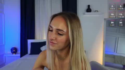 Snapshot of lenaastar chatting on 1, 12, 2025 Lena online show from 1, 12, 2025