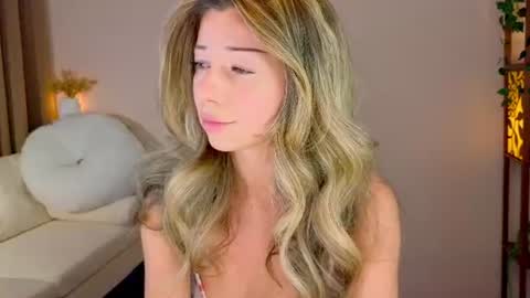 Snapshot of lenamuti chatting on 21, 6, 2026 Lena online show from 21, 6, 2026