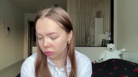 Snapshot of lenoimacyt chatting on 18, 2, 2026 Hey hey our name is Mia Elfy Lovense is active time to play PVT IS OPEN online show from 18, 2, 2026