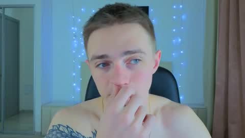 Snapshot of leo__miller chatting on 7, 1, 2026 LEO online show from 7, 1, 2026