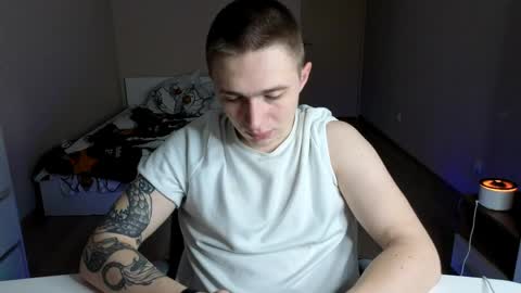 Snapshot of leo__miller chatting on 8, 5, 2026 LEO online show from 8, 5, 2026