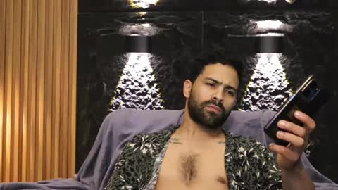 Leo  Diaz online show from 7, 3, 2026