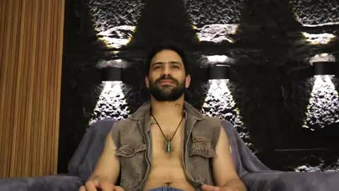 Leo  Diaz online show from 26, 5, 2026
