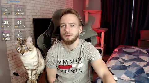 Snapshot of leo_stephens chatting on 25, 12, 2024 leo_stephens online show from 25, 12, 2024