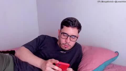 Snapshot of leoandviolet chatting on 5, 10, 2025 Carlos  Alissa. Help us to reach 100 likes  online show from 5, 10, 2025