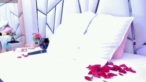 leona online show from 24, 1, 2025