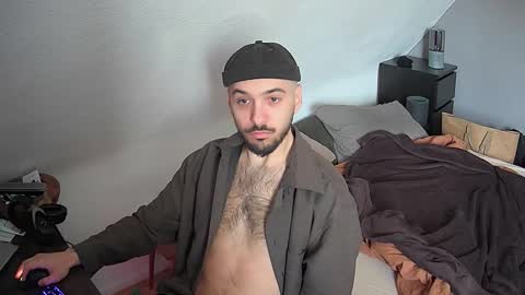 Snapshot of leonardo_grande chatting on 20, 3, 2026 Leonardo online show from 20, 3, 2026