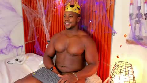 Leandro jones online show from 30, 10, 2025