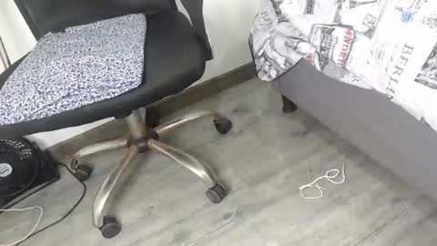 Snapshot of leonella_ass__ chatting on 3, 1, 2025 Leonella online show from 3, 1, 2025