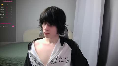 Snapshot of leonkissboy chatting on 12, 2, 2026 leonkissboy online show from 12, 2, 2026