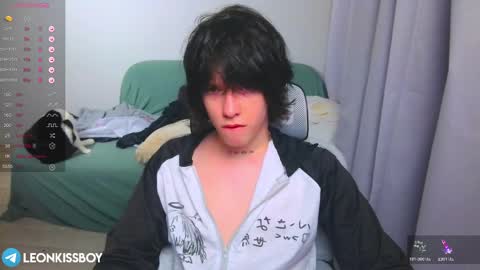 leonkissboy online show from 30, 3, 2026