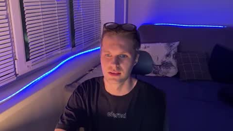 Leon online show from 7, 1, 2026