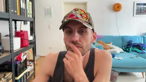 Leon online show from 9, 6, 2026