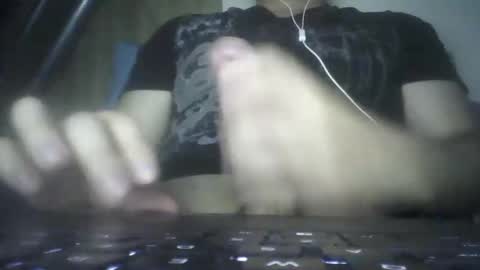 Snapshot of leoonel_95 chatting on 12, 5, 2026 leoonel_95 online show from 12, 5, 2026