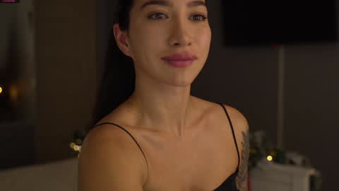 Leora online show from 23, 12, 2024