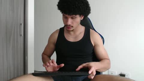 Snapshot of leostorm25 chatting on 23, 10, 2025 leostorm25 online show from 23, 10, 2025