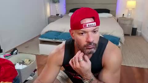 Snapshot of leovmiami chatting on 16, 6, 2026 leovmiami online show from 16, 6, 2026