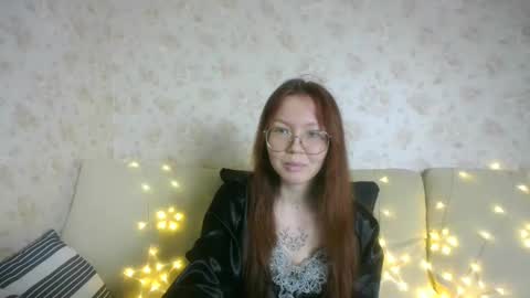 lera_foxx online show from 12, 12, 2024