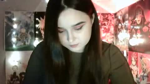 Snapshot of leraaa72 chatting on 20, 12, 2024 little secret online show from 20, 12, 2024