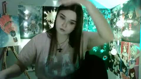 Snapshot of leraaa72 chatting on 4, 1, 2025 little secret online show from 4, 1, 2025