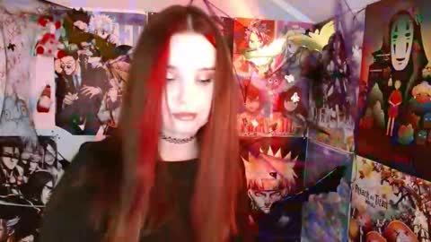 Snapshot of leraaa72 chatting on 31, 10, 2025 little secret online show from 31, 10, 2025