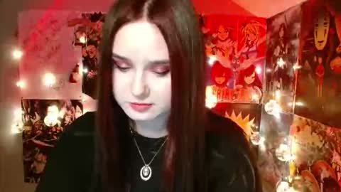 Snapshot of leraaa72 chatting on 18, 11, 2025 little secret online show from 18, 11, 2025