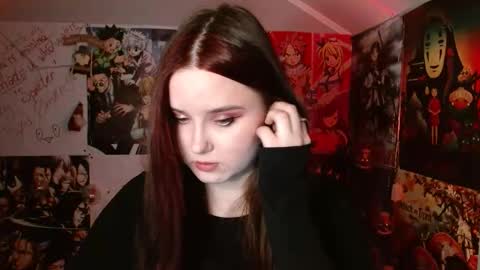 Snapshot of leraaa72 chatting on 24, 11, 2025 little secret online show from 24, 11, 2025