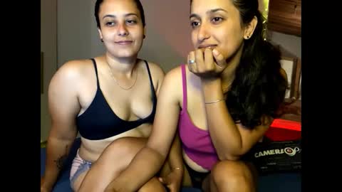 Snapshot of lesbiancouplebrazil2025 chatting on 24, 2, 2026 lesbiancouplebrazil2025 online show from 24, 2, 2026