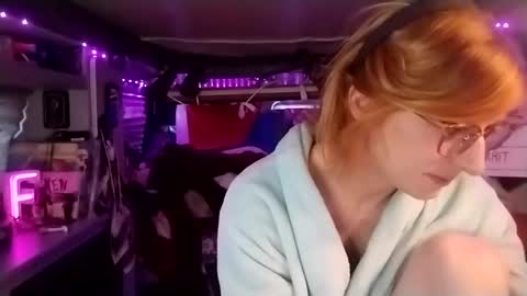 Snapshot of lesleygumgrass chatting on 8, 3, 2025 LesleyGumGrass- The Boring Trans girl online show from 8, 3, 2025