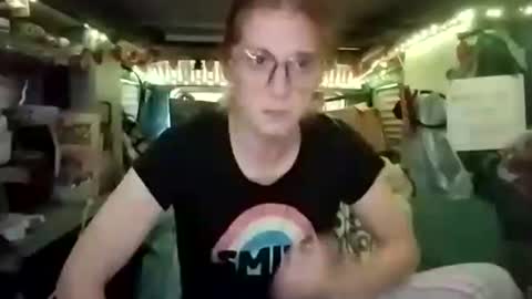 Snapshot of lesleygumgrass chatting on 1, 11, 2025 LesleyGumGrass- The Boring Trans girl online show from 1, 11, 2025