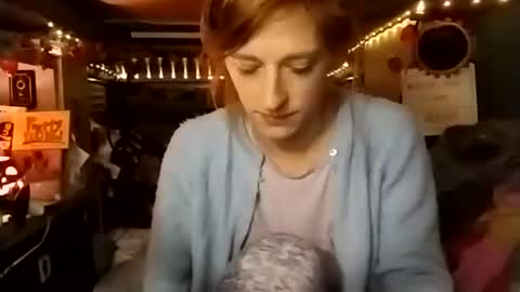 Snapshot of lesleygumgrass chatting on 1, 12, 2025 LesleyGumGrass- The Boring Trans girl online show from 1, 12, 2025