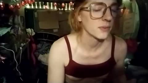 LesleyGumGrass- The Boring Trans girl online show from 17, 4, 2026