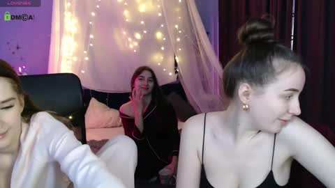 leslie_bird online show from 14, 4, 2026