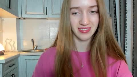  LESLIE   online show from 20, 10, 2025