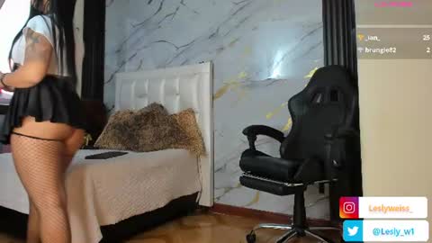 Snapshot of lesly_w chatting on 13, 7, 2026 I am here from Monday to Friday from 730 am to 130 pm Colombia time and saturday from 500 am to 1000 am .... Soon Blue page online show from 13, 7, 2026