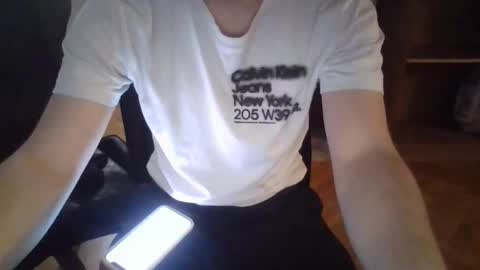 neoglo online show from 22, 12, 2025