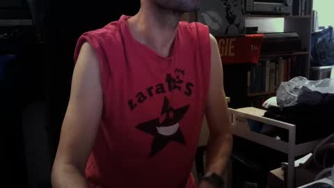 Snapshot of lestat_82 chatting on 31, 1, 2025 Vampiro Diurno online show from 31, 1, 2025