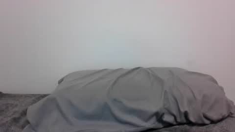 lets_play143 online show from 26, 3, 2026