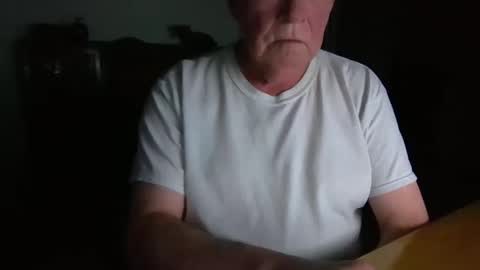 letscum2gether0 online show from 25, 3, 2026