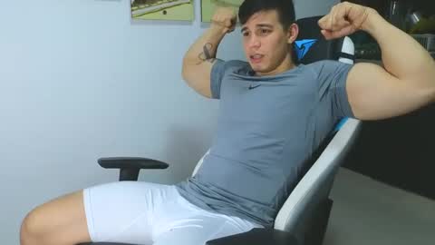 Snapshot of levelingg chatting on 7, 2, 2025 levelingg online show from 7, 2, 2025