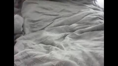 Snapshot of leweylewy chatting on 15, 10, 2025 leweylewy online show from 15, 10, 2025