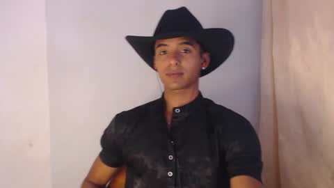 i  am lewis ly EDUARDO MEMDOZA15 online show from 18, 7, 2026