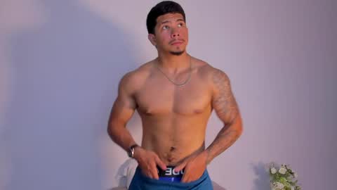 lewis online show from 27, 4, 2026