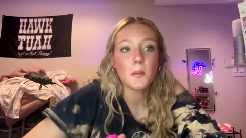 Snapshot of lexaarose05 chatting on 26, 1, 2025 lexisRose online show from 26, 1, 2025