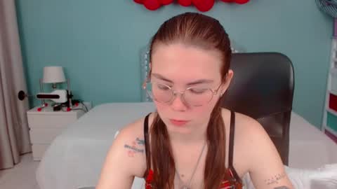 Lexas Room online show from 8, 10, 2025