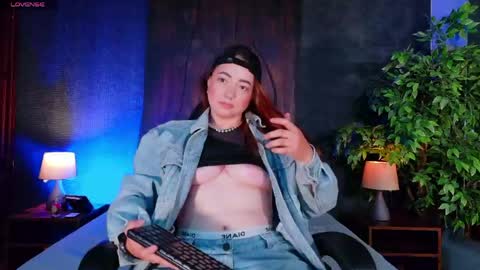 Snapshot of lexavega_ chatting on 21, 5, 2026 lexavega_ online show from 21, 5, 2026