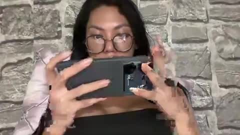 Hev Lexi online show from 6, 12, 2024